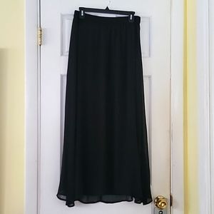 Like New OLD NAVY Long Maxi Black Skirt